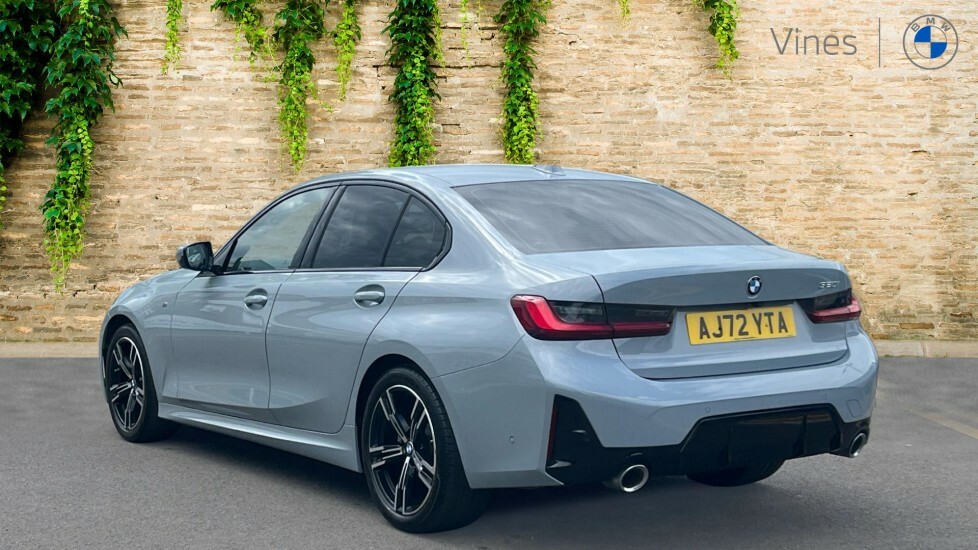 BMW 3 Series 320I M Sport Saloon AJ72YTA #2