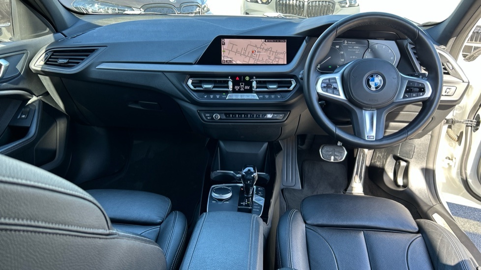 BMW 1 Series 118I M Sport HV20GLZ  #4