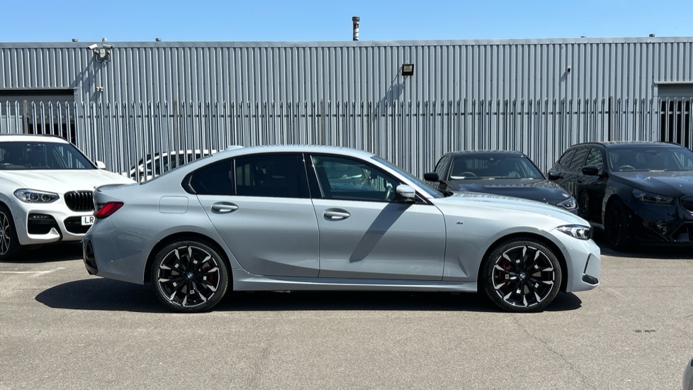 BMW 3 Series 330E M Sport Saloon HV75DKO #3