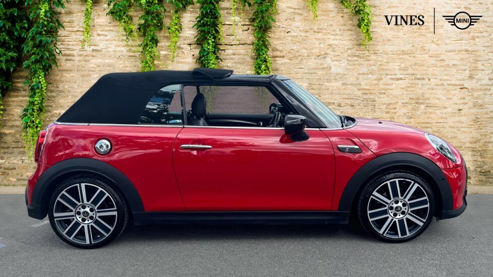 Mini Convertible Convertible Cooper S Exclusive LC23XUX Red #3