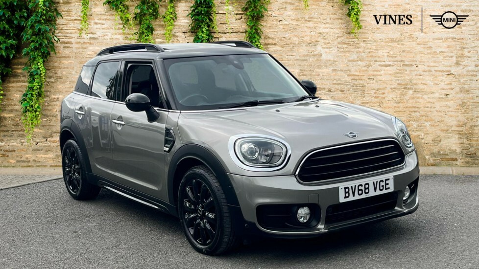 Mini Countryman F60 Mini Cooper Countryman Silver
