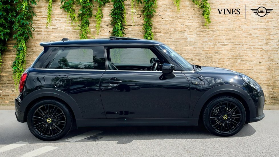 Mini Hatch Level 3 VE72RKJ Black #3