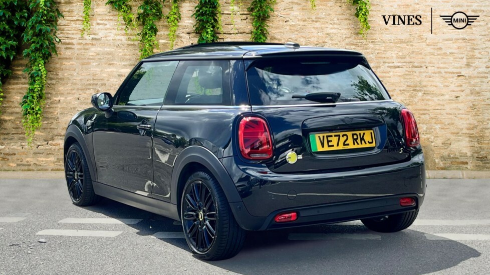 Mini Hatch Level 3 VE72RKJ Black #2