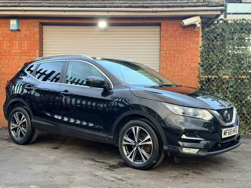 Nissan Qashqai 1.5 Dci N-connecta Euro MF68HKG Black #2