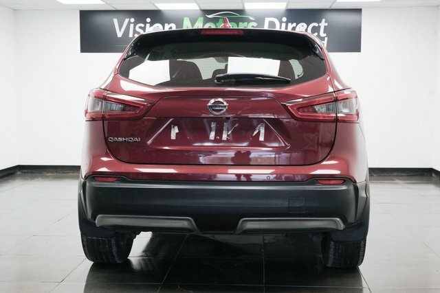 Nissan Qashqai 1.5 Dci Tekna Euro 6 S S Red