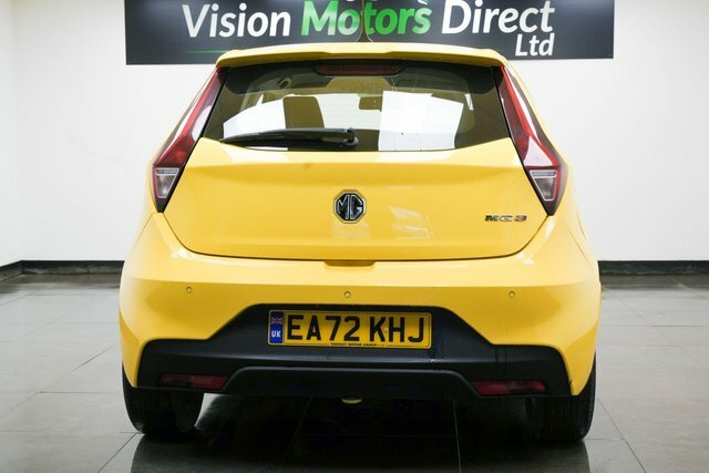 MG MG3 1.5 Vti-tech Excite Euro 6 S S EA72KHJ Yellow #2