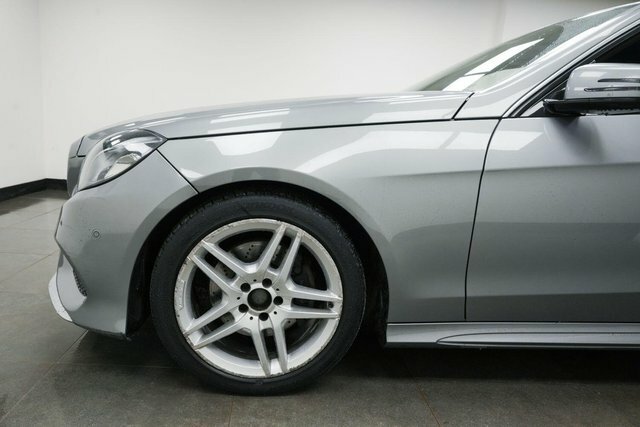 Mercedes-Benz E Class 2.1 E250 Cdi Amg Line G-tronic Euro 5 S S VX65NMV Black #5