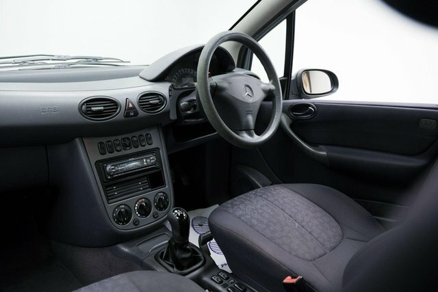 Mercedes-Benz A Class 2.0 A250 Amg Line White #15
