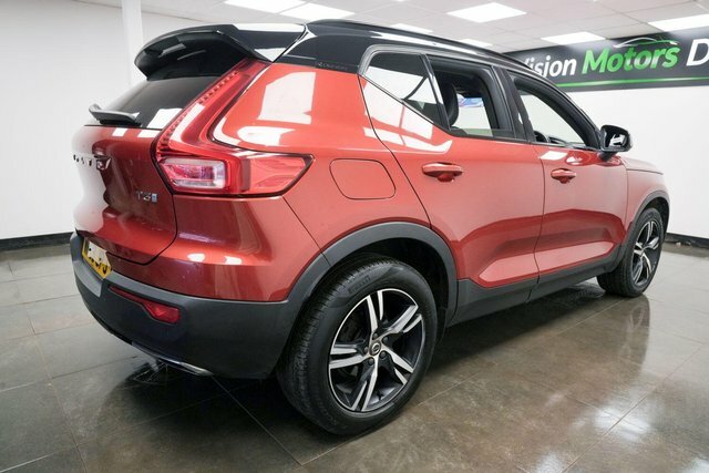 Volvo XC40 1.5 T3 R-design Euro 6 S S WR69JPJ Red #3