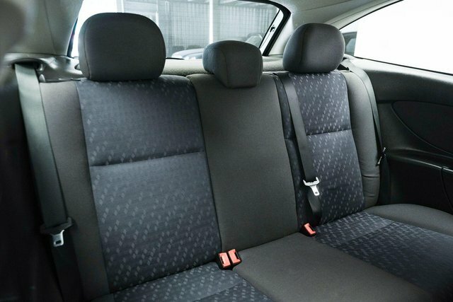 Ford Focus 1.8I 16V Ghia Silver #12