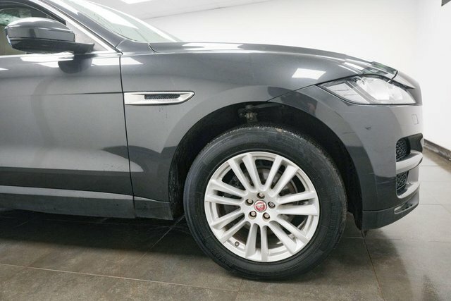 Jaguar F-Pace 2.0 D180 Portfolio Awd Euro 6 S S BN66NBG Grey #4
