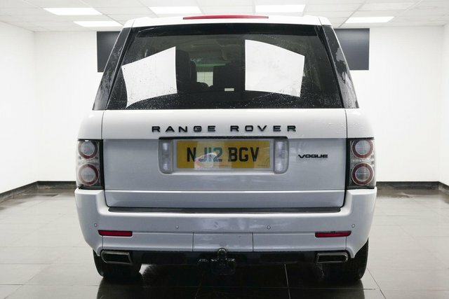 Land Rover Range Rover 4.4 Td V8 Vogue 4Wd Euro 5 NJ12BGV White #2