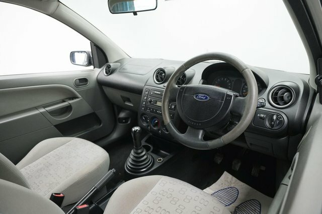 Ford Fiesta 1.25 LX Silver #4