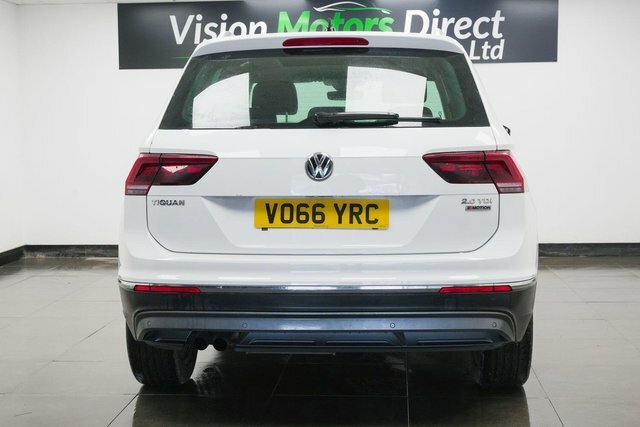 Volkswagen Tiguan 2.0 Tdi Bluemotion Tech Sel 4Motion Euro 6 S S 5 VO66YRC White #2