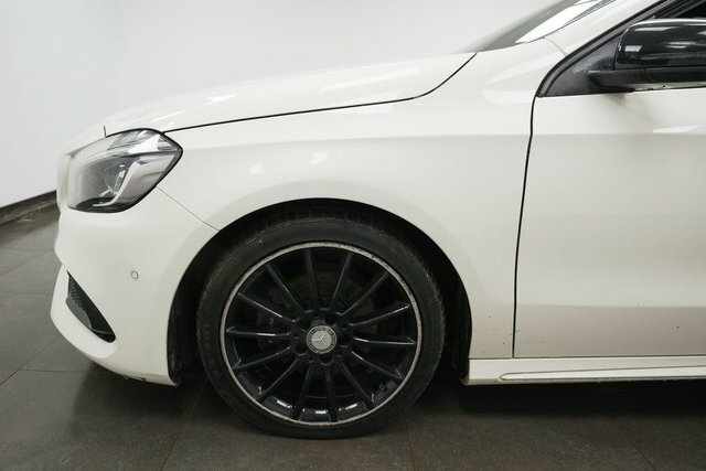 Mercedes-Benz A Class 1.5 A180d Amg Line Premium Euro 6 S S OE66OAX Black #5