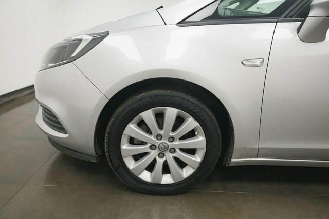Vauxhall Zafira Tourer 1.4I Turbo Design Euro 6 BG17WCK Silver #5