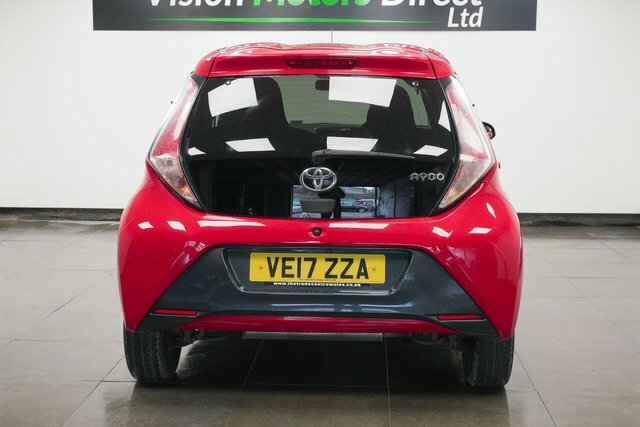 Toyota Aygo 1.0 Vvt-i X-style Euro 6 VE17ZZA Red #2