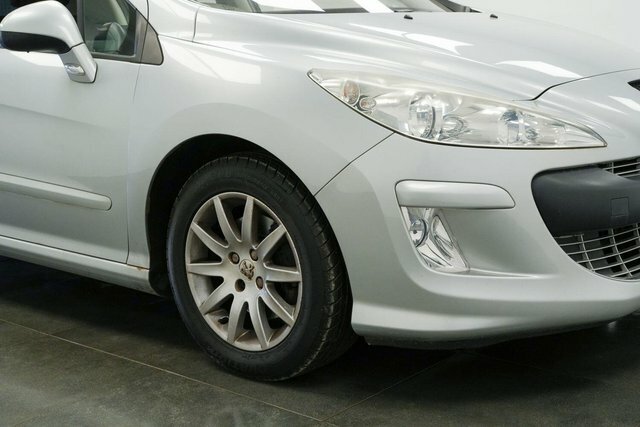 Peugeot 308 2.0 Hdi Fap Se Silver #4
