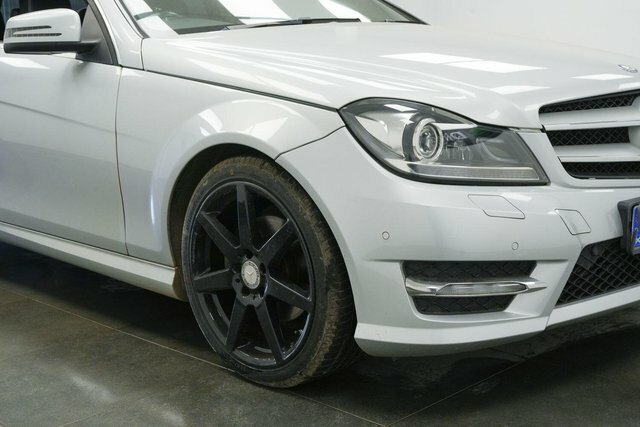 Mercedes-Benz C Class 2.1 C250 Cdi Amg Sport Edition G-tronic Euro 5 S WF65UXW Black #4