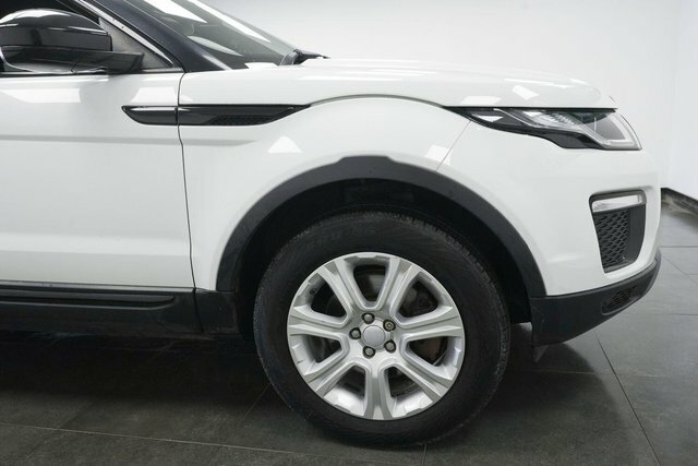 Land Rover Range Rover Evoque 2.0 Td4 Se Tech 4Wd Euro 6 S S DN67MFE Black #4