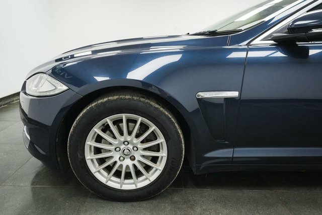 Jaguar XF 2.2D Se Business Euro 5 S S MW13OCA Blue #5