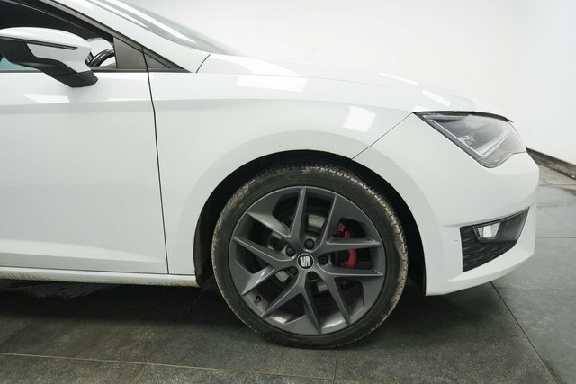 Seat Leon 1.4 Ecotsi Fr Sport Coupe Dsg Euro 6 S S DF16EBP White #4