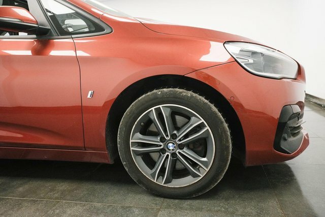 BMW 2 Series Active Tourer 1.5 225Xe 7.6Kwh Sport Premium 4Wd Euro 6 PO19KNP Orange #5