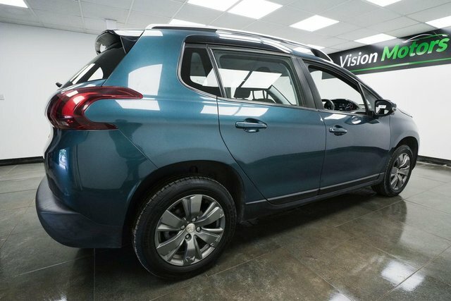 Peugeot 2008 1.2 Puretech Active Euro 6 MM67UOJ Green #3
