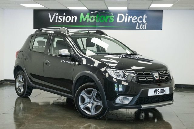 Dacia Sandero Stepway 0.9 Tce Laureate Euro 6 S S Black