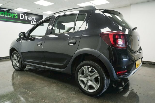 Dacia Sandero Stepway 0.9 Tce Laureate Euro 6 S S NJ17BWK Black #6