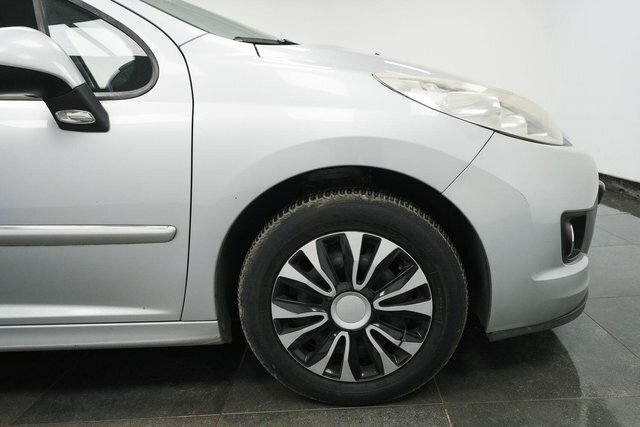 Peugeot 207 1.4 Active Euro 5 MW61ONF Silver #4