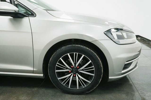 Volkswagen Golf 1.6 Tdi Se Nav Dsg Euro 6 S S J700SES Silver #4