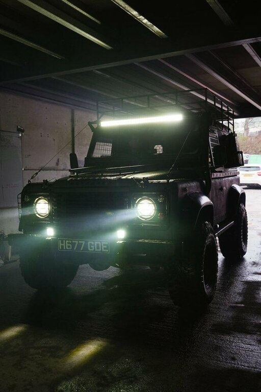 Land Rover Defender 90 Automatic #15