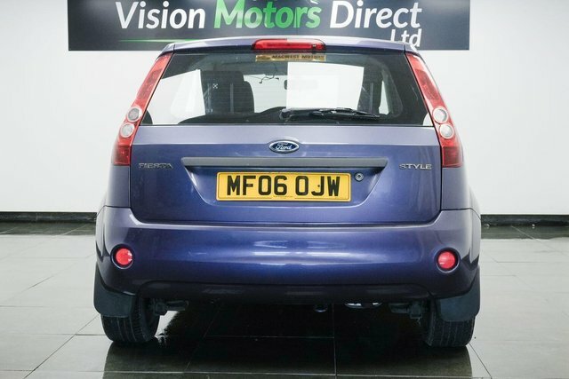Ford Fiesta 1.25 Style Purple #2