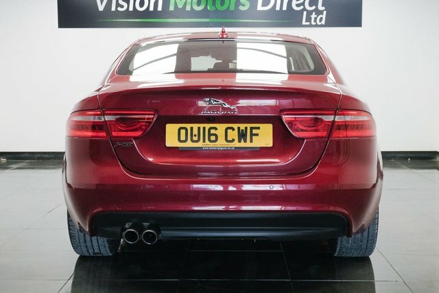 Jaguar XE 2.0D Prestige Euro 6 S S Red