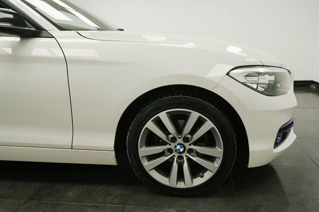 BMW 1 Series 1.5 116D Sport Euro 6 S S NG15HHD White #4