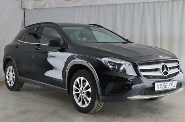 Mercedes-Benz GLA Class 1.6 Gla200 Se Euro 6 S S Black