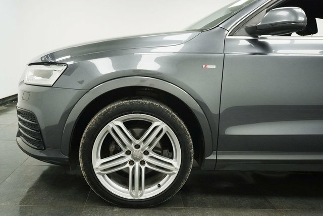Audi Q3 2.0 Tdi S Line Plus Quattro Euro 6 S S DK15MPV Black #5