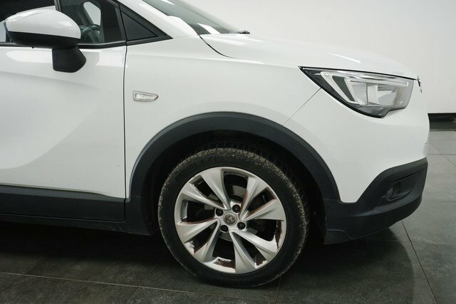 Vauxhall Crossland X 1.2 Se Euro 6 DC19KMG White #4