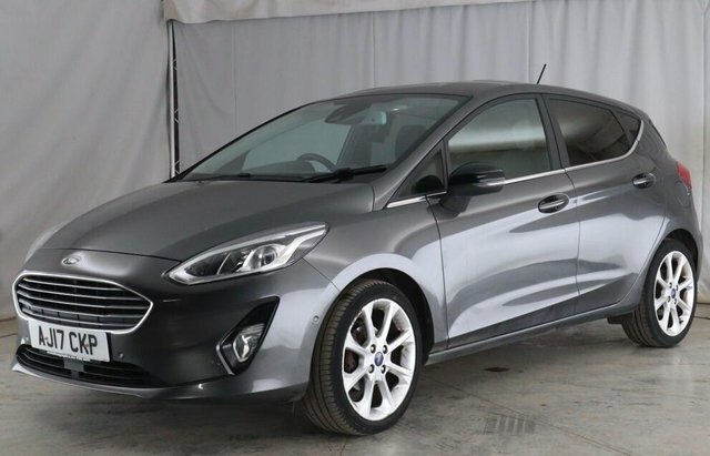 Ford Fiesta 1.0T Ecoboost Titanium Euro 6 S S AJ17CKP Grey #2
