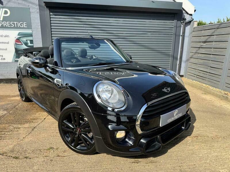 Mini Convertible 1.5 Cooper Euro 6 Ss Black