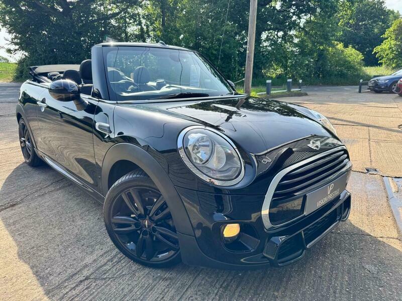 Mini Convertible 1.5 Cooper Euro 6 Ss AY67YZM Black #2