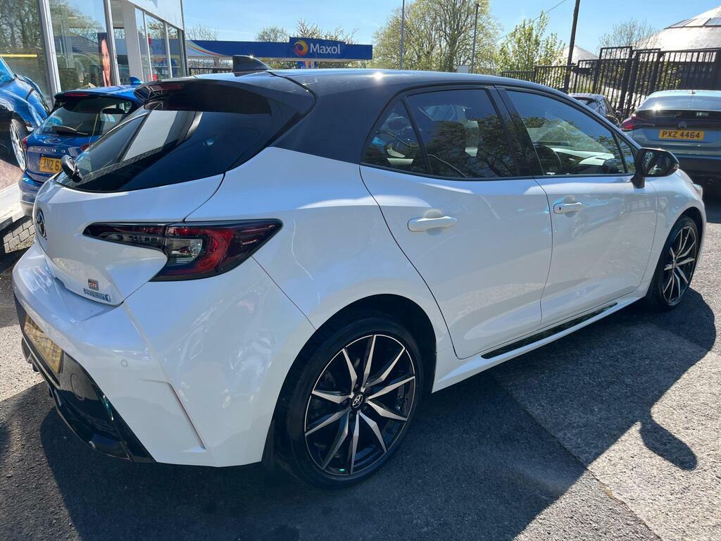 Toyota Corolla 2.0 Vvt-h Gr Sport Cvt Euro 6 S S AVZ4878 White #3