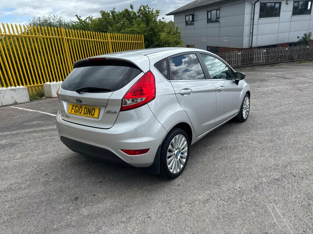Ford Fiesta 1.6 Tdci Titanium FG10ONO Silver #6
