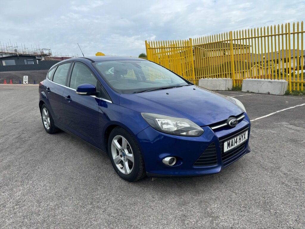 Ford Focus 1.6 Tdci Zetec Navigator Euro 5 Ss MA14HYX Blue #4