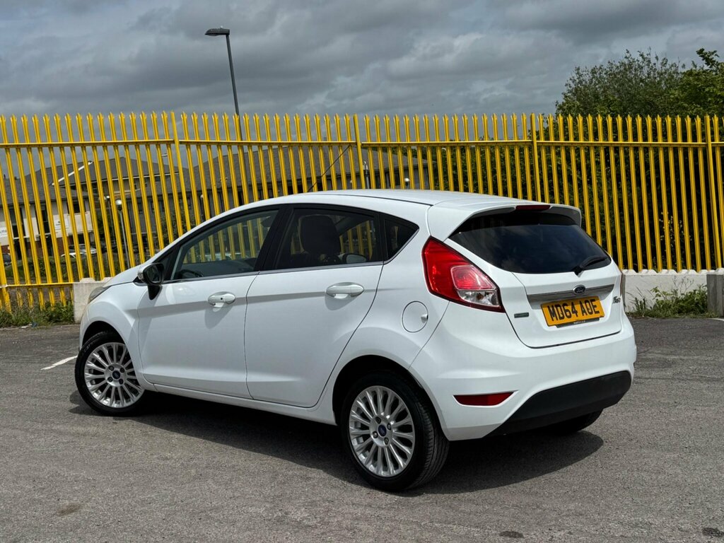 Ford Fiesta 1.0T Ecoboost Titanium Euro 5 Ss MD64AOE White #2