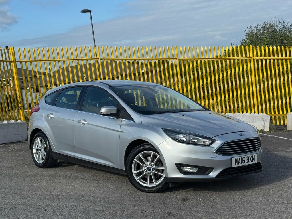 Ford Focus 1.0T Ecoboost Zetec Euro 6 Ss MA16BXM Silver