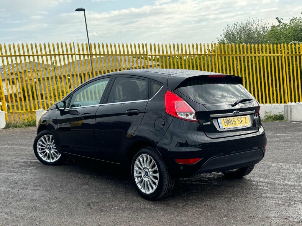 Ford Fiesta 1.0T Ecoboost Titanium Euro 5 Ss HN15SFZ Black #2