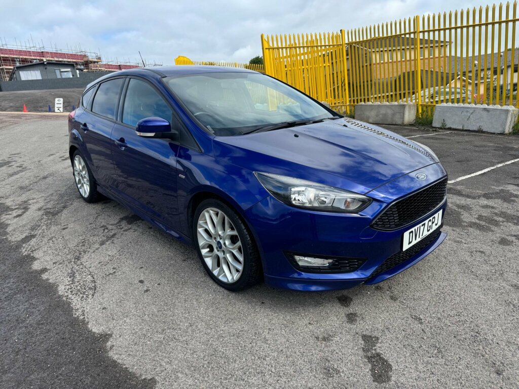 Ford Focus 1.5 Tdci St-line Euro 6 Ss DV17GPJ Blue #4