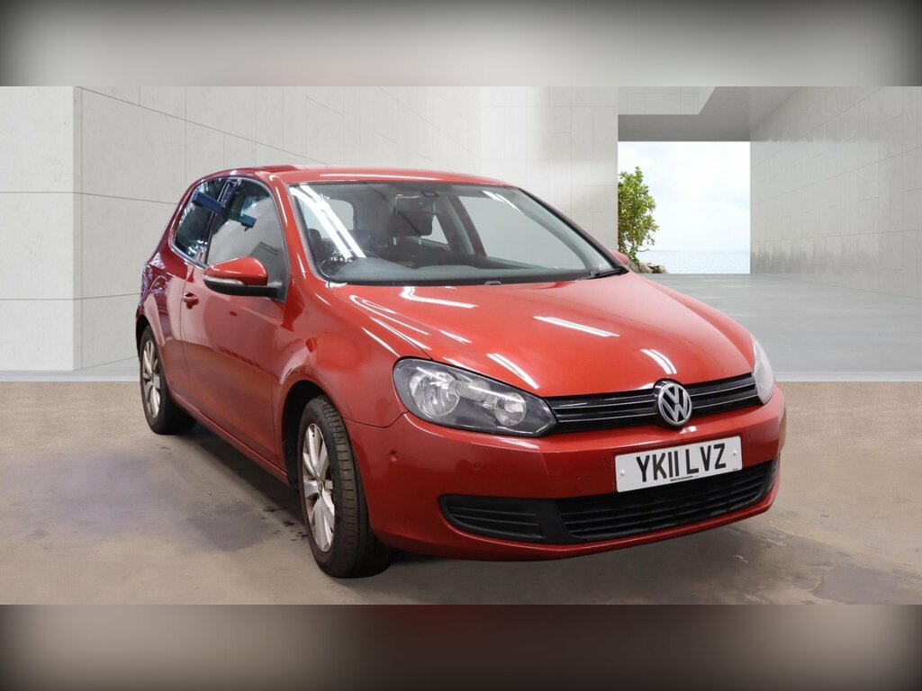 Volkswagen Golf 2.0 Tdi Match Euro 5 YK11LVZ Red